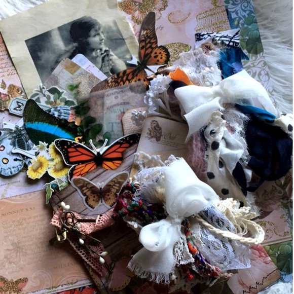 Mystery Junk Journal Ephemera Kit - Picture 5 of 8